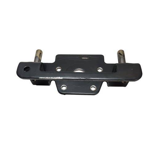 409141 | Pump Bracket | Left Half | Bobcat S510 S530 S550 S570 S590 T550 T590 |  | 7024887