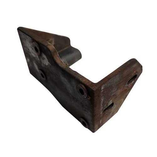 409825 | Alternator Bracket | Bobcat A220 A300 S250 T200 863 864 873 883 |  | 7223764 | 6725428