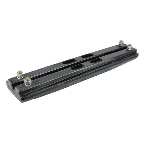 144536 | Bolt - On Rubber Pad | 28" | Hyundai R160LC-9A | Komatsu PC128UU-1 PC128UU-2 PC128UU-2 PC138US-8 PC138USLC-8 PC138USLC-10 |