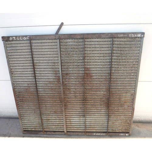 408678 | Bottom Sieve | John Deere 7700 7701 7720 7721 |  | AH96771