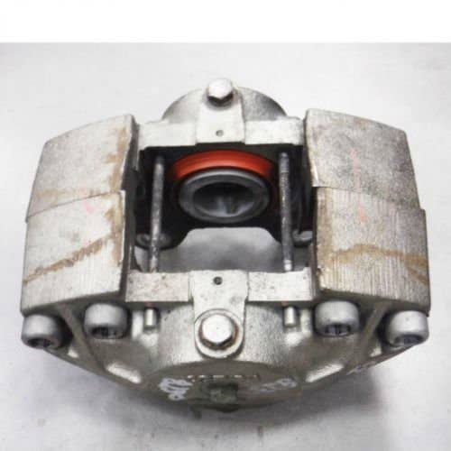 432996 | Brake Caliper | Case IH 7010 7120 7130 7140 7230 7240 8010 8120 8230 8240 9120 9230 | New Holland CR6.80 CR6.90 CR7.90 CR8.80 CR8.90 CR9.90 CR6090 CR7090 CR8080 CR8090 CR920 CR940 CR960 CR970 CR9040 CR9060 |  | 84989455 | 89819370 | 9819370