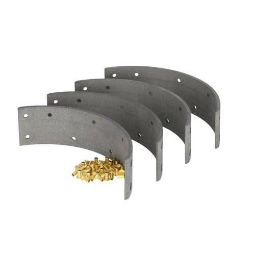 113312 | Brake Lining Kit | John Deere R 70 70 80 80 520 530 620 630 |  | AR604R | RE227939