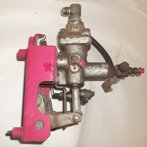 436845 | Brake Master Cylinder Assembly | Massey Ferguson 2675 2705 2745 2775 2805 |  | 3039470M5