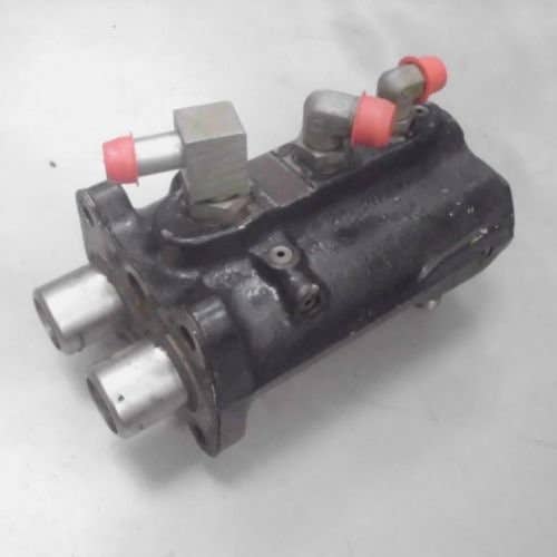 Used Brake Valve fits John Deere 9100 9120 9200 9220 9230 9300 9320 9330 9400 9420 9430 9520 9520RX 9530 9570R 9570RX 9620 9620R 9620RX 9630 RE159296 Used Brake Valve fits John Deere 9100 9120 9200 9220 9230 9300 9320 9330 9400 9420 9430 9520 9520RX 9530 9570R 9570RX 9620 9620R 9620RX 9630 RE159296