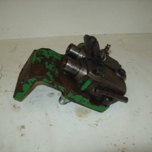 499505 | Break-away Coupler | LH | John Deere 3010 4010 |  | AR30778 | AR30782