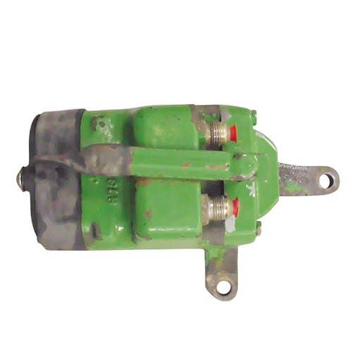 430160 | Break Away Coupler | John Deere 1640 2040 2140 2150 2155 2250 2350 2355 2550 2555 2750 2755 2950 2955 3055 3150 3255 |  | R73117