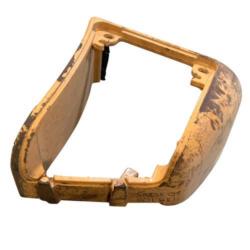 Used Bumper - Left Hand fits Case SR175 SR200 TR270 TR310 84274254 Used Bumper - Left Hand fits Case SR175 SR200 TR270 TR310 84274254