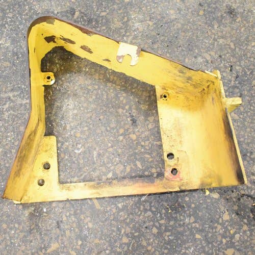 435023 | Bumper | LH | New Holland C232 |  | 47704457