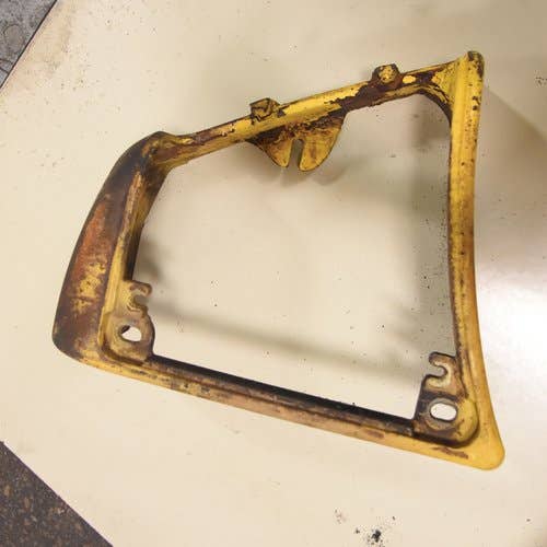 436681 | Bumper | LH | New Holland C238 L225 L228 |  | 84274263