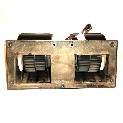432211 | Cab Blower Motor Assembly | Case IH CPX420 CPX620 Magnum 215 Magnum 245 Magnum 255 Magnum 275 Magnum 305 Magnum 335 MX180 MX200 MX210 MX215 MX220 MX240 MX245 MX255 MX270 MX275 MX285 MX305 Patriot 4420 Steiger |  | 323610A1 | 323610A1 | 84222524
