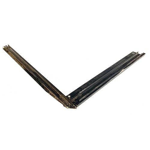 450085 | Cab Door Track - Right Hand | John Deere CT315 CT322 CT332 240 250 260 270 280 313 315 317 320 325 328 332 |  |  AT318169