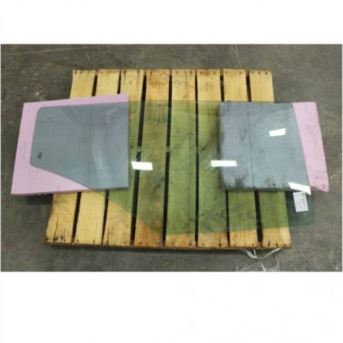 Used Cab Glass - Door - Left Hand fits John Deere 6120 6200 6220 6300 6320 6400 6420 6520 7220 7320 7420 7520 6110 6210 6310 6405 6410 6605 L169102