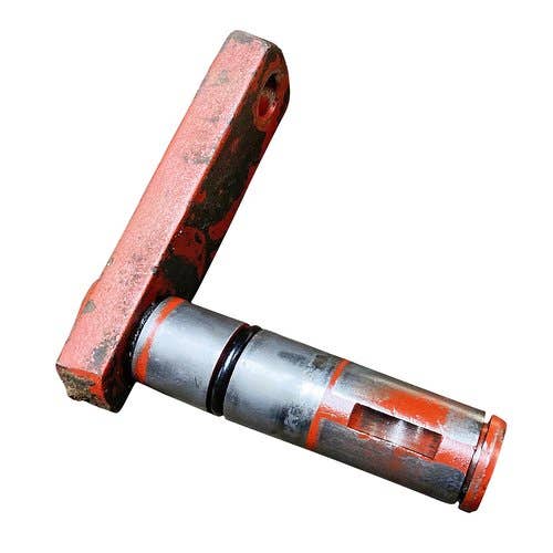 447303 | Cam Pivot Lever | International | Farmall | IH 786 886 986 1086 1486 1586 3388 3588 3788 |  | 104269C1