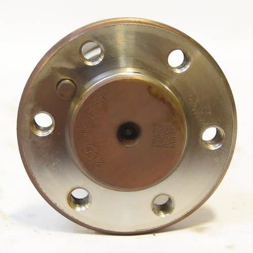 437105 | Camshaft | Case SR220 SR250 SV250 SV300 TR320 TV380 570NXT 570NXT | New Holland C232 C238 L225 L230 |  | 5801390145 | 5801390145