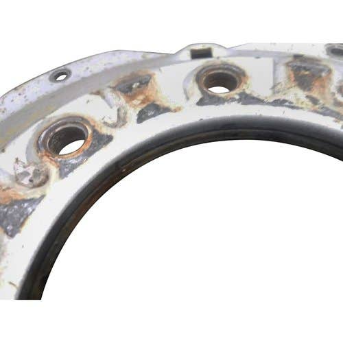 452109 | Wheel Center Disc | Case IH 395 495 585 595 685 695 885 895 995 |  | 1333149C1
