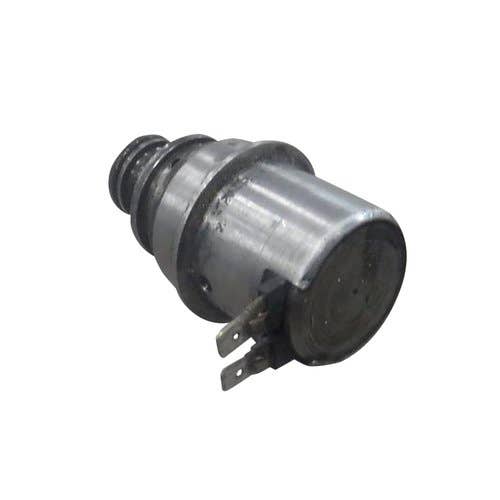 409988 | Solenoid | Case IH C50 C60 C70 C80 C90 C100 385 395 485 485XL 495 495XL 585 585XL 595 595XL 685 685XL 695 695XL 885 885XL 895 895XL 995 995XL 3220 3230 4210 4220 4230 4240 |  | 1958120C1 | M1071-02 | 128743C91 | 128743C92 | 84225013
