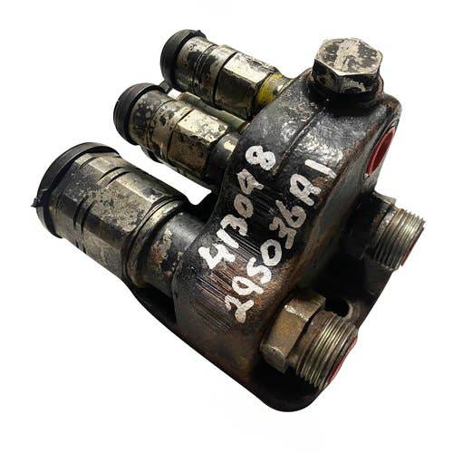 413098 | Power Beyond Support Mount | Case IH MX180 MX200 MX220 MX240 MX270 |  | 295036A1