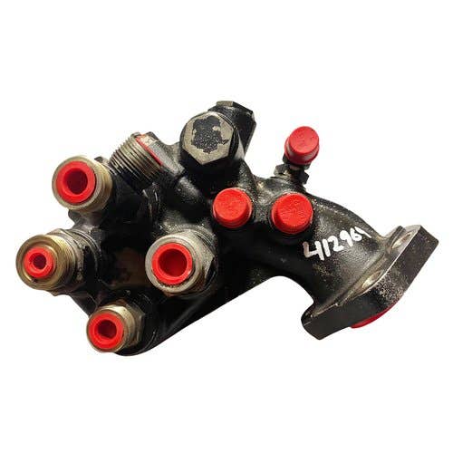 412969 | Hydraulic Filter Head | Case IH MX180 MX200 MX220 MX240 MX270 |  | 303319A