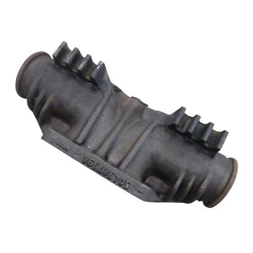 401290 | Exhaust Manifold Center Section | Case IH 7230 8230 9230 |  | 504387396
