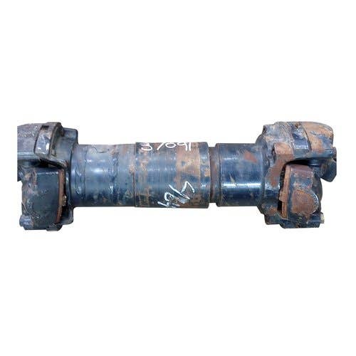 Used Articulation Drive Shaft fits Case IH Steiger 350 Steiger 370 Steiger 400 Steiger 420 Steiger 450 Steiger 470 Steiger 500 84221212 Used Articulation Drive Shaft fits Case IH Steiger 350 Steiger 370 Steiger 400 Steiger 420 Steiger 450 Steiger 470 Steiger 500 84221212