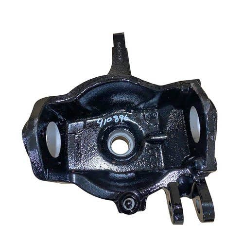 Used Steering Knuckle Right Hand fits Case IH Magnum 180 Magnum 190 Magnum 210 Magnum 240 Magnum 250 Magnum 260 84262842 fits New Holland 84262842 Used Steering Knuckle Right Hand fits Case IH Magnum 180 Magnum 190 Magnum 210 Magnum 240 Magnum 250 Magnum 260 84262842 fits New Holland 84262842