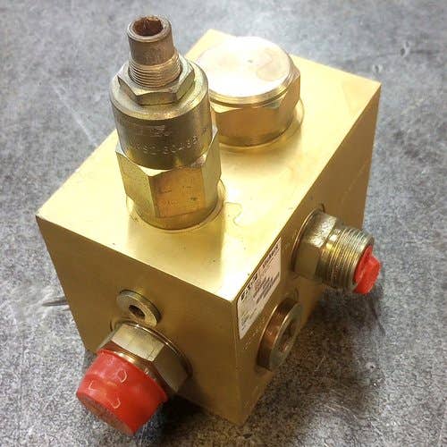 416680 | PTO Regulator Valve | Case IH AFX8010 7010 8010 9010 |  | 87645690 | 87282402 |  87283360 |  87553803