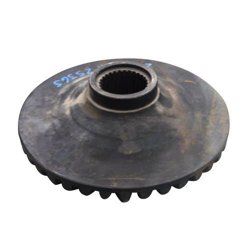 403243 | Final Drive Gear | Case IH DX55 DX60 Farmall 55 Farmall 60 | New Holland Boomer 4055 Boomer 4060 T2410 T2420 TC48DA TC55DA | Ford 2110 2120 |  | SBA326370520 | SBA326370520