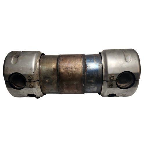 438746 | Catalyst | New Holland L218 L220 L318 L320 |  | SBA135936350