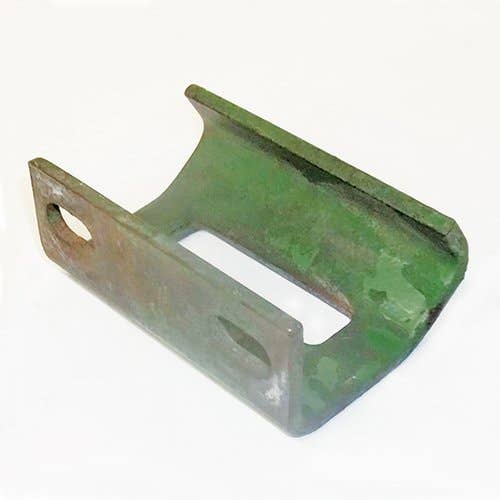 429798 | Center Sheild Latch Bracket | John Deere 243 244 244 343 344 344 443 543 546 643 643 644 644 645 843 843 |  | N1002067