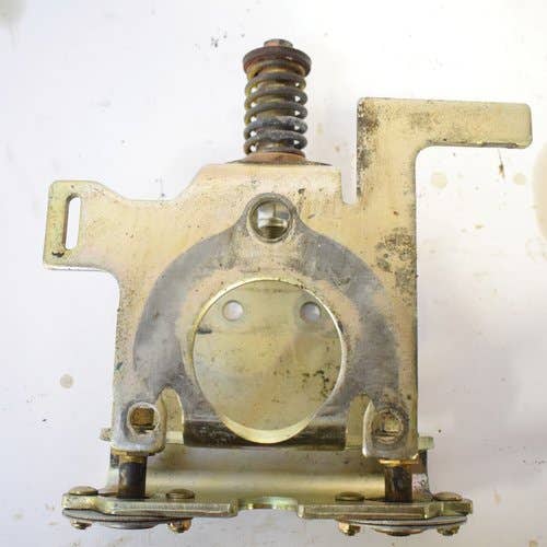 Used Centering Mechanism Assembly - Right Hand fits John Deere 315 320D 323D 312GR 314G 316GR 318G 318E 319E 320E 320G 324G 323E 324E 326E T242368