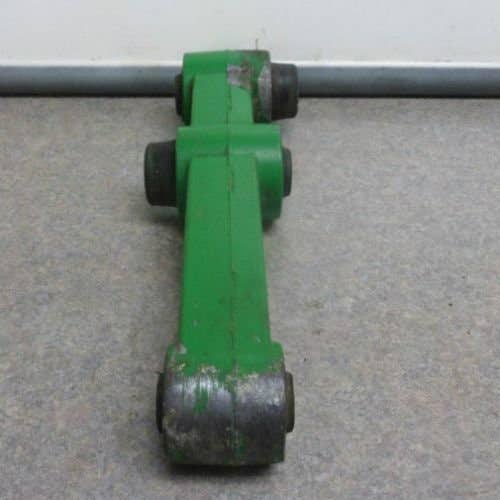 432609 | Chaffer Frame Link | John Deere CTS CTSII 9400 9410 9450 9500 9500 SH 9510 9510 SH 9550 9550 SH 9560 9560 SH 9600 9610 9650 9650 CTS 9660 9660 CTS |  | AH138234 | AH125967