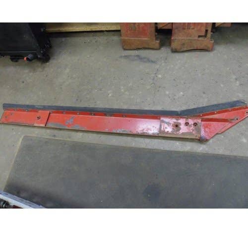 497013 | Chaffer Rail Assembly | RH | Case IH 1680 1682 | International | Farmall | IH 1480 1482 |  | 192040C3