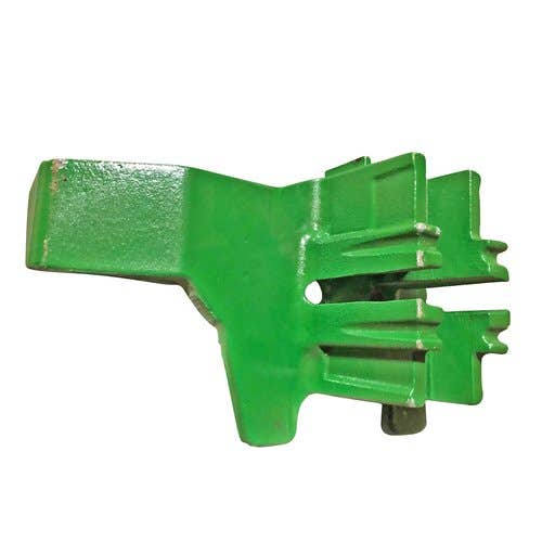 446910 | Chain Guide Latch - Left Hand | John Deere 606 606C 608 608C 608FC 612 616 618 706C 708C 708FC 712C 712FC 716C 718C |  | H237885