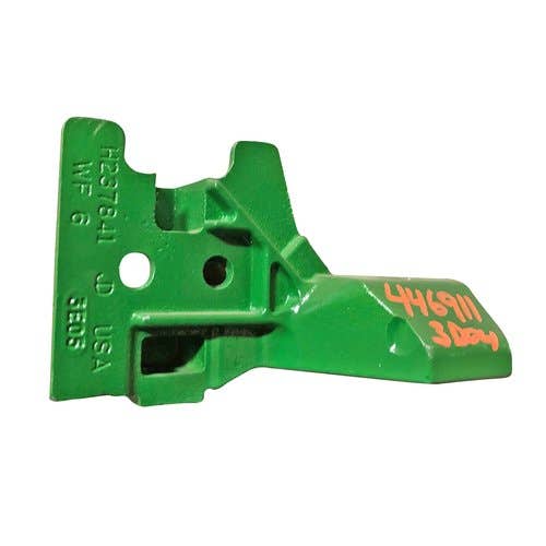 446911 | Chain Guide Latch - Right Hand | John Deere C6R C8R C12F C12R C16F C16R C18F C18R 606 606C 608 608C 608FC 612 616 618 706C 708C 708FC 712C 712FC 716C 718C |  | H237841