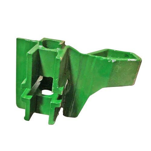 446911 | Chain Guide Latch - Right Hand | John Deere C6R C8R C12F C12R C16F C16R C18F C18R 606 606C 608 608C 608FC 612 616 618 706C 708C 708FC 712C 712FC 716C 718C |  | H237841