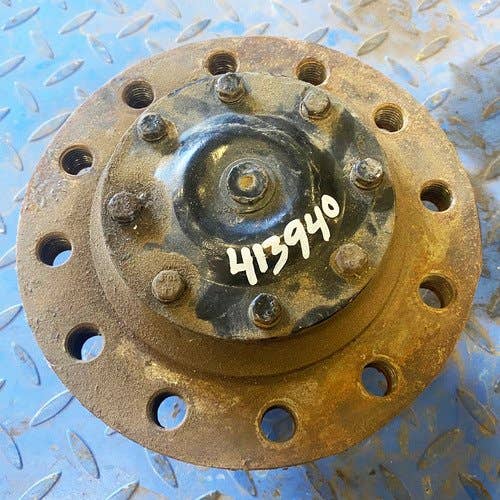 Used Mid-Wheel Roller Hub fits Challenger 35 55 3654870 Used Mid-Wheel Roller Hub fits Challenger 35 55 3654870