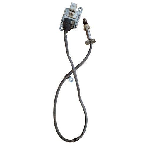 Used Chemical Sensor - NOX Sensor fits John Deere 6145M 6155M 6175M 6230R 6250R 8245R 8270R 8295R 8320R 8320RT 8345R 8370R 9470RX 9520RX DZ110621 Used Chemical Sensor - NOX Sensor fits John Deere 6145M 6155M 6175M 6230R 6250R 8245R 8270R 8295R 8320R 8320RT 8345R 8370R 9470RX 9520RX DZ110621