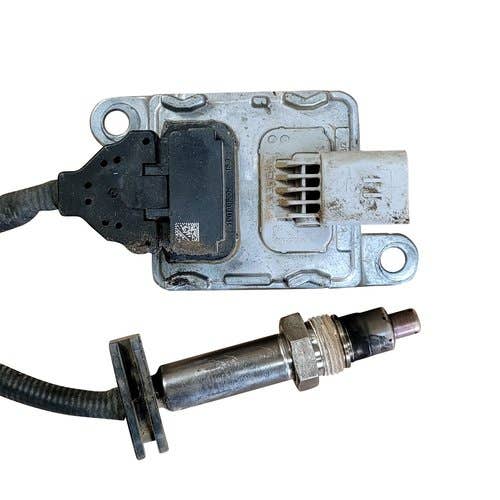 403287 | Chemical Sensor - NOX Sensor | John Deere R4050I W540 W550 W650 7R 210 7R 230 7R 250 7R 270 7R 290 7R 310 7R 330 8R 230 8R 250 8R 280 8R 310 8R 340 8R 370 8R 410 8RT 310 8RT 340 8RT 370 8RT 410 160DLC 160DLC 160LC 160LC 180GLC |  | DZ110621