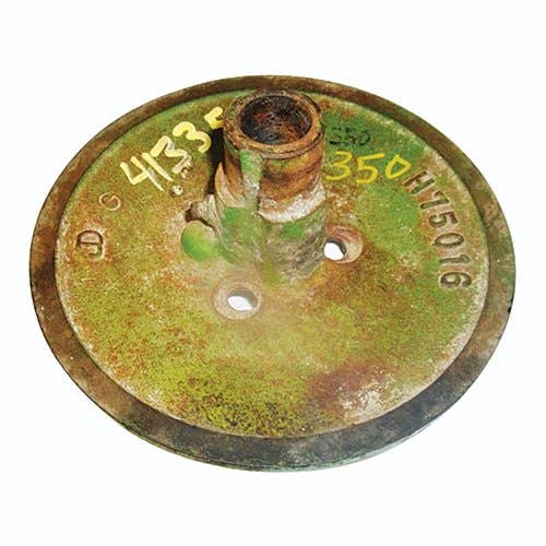 413350 | Cleaning Fan Inner Driver Sheave | John Deere 3300 4400 4400 4420 6600 6601 6602 6620 6622 7700 7701 7720 7721 8820 |  | AH173726 | AH100009 | AH75844 | H75016 | H100793