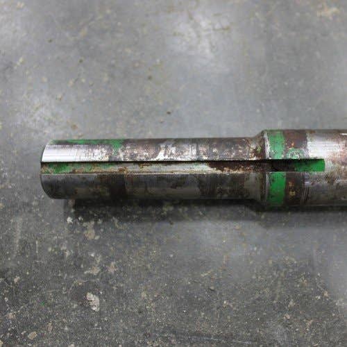 431602 | Cleaning Shoe Drive Shaft | John Deere S650 S660 S670 S670HM S680 S680HM S690 S690HM 9870 STS |  | H226032