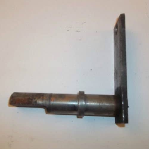 Used Clutch Actuator Shaft fits Case 1500 1526 1530 1537 1700 1737 1740 1530B T40059 Used Clutch Actuator Shaft fits Case 1500 1526 1530 1537 1700 1737 1740 1530B T40059