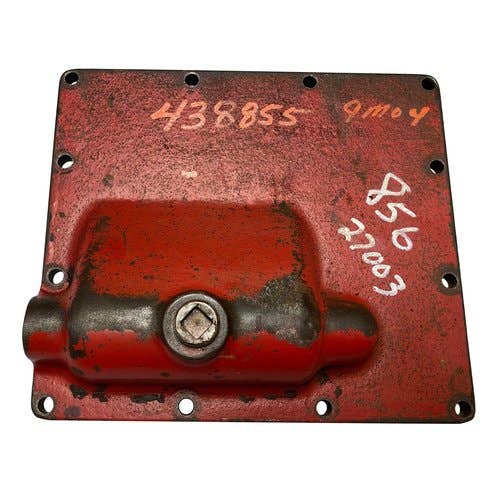 438855 | Clutch Housing Cover - Bottom | International | Farmall | IH 1566 1568 1586 |  | 384077R1