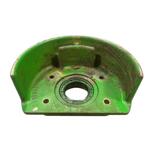 433635 | Clutch Housing Quill | John Deere 6140J 6140R 6145R 6150R 6150RH 6155J 6155R 6155RH 6170R 6175R 6190R 6195R 6210R 6215R 7200 7210 7330 Premium 7400 7405 7410 7420 7500 7505 7510 7520 7610 7630 7710 7720 7730 7810 7820 7830 7930 |  | R115202