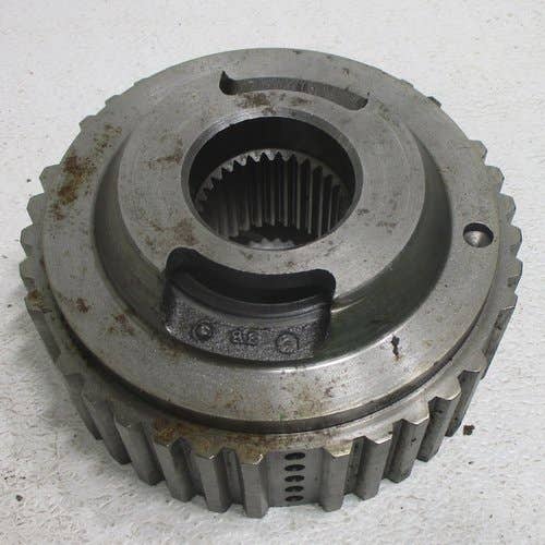Used Clutch Hub fits Case IH 7110 7120 7130 7140 7150 1963878C1