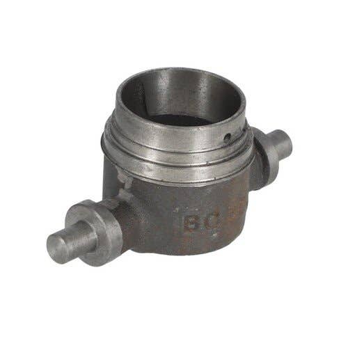 111734 | Clutch Release Bearing Carrier | Case IH 385 395 485 495 585 595 685 695 785 884 885 895 995 3220 3230 | International | Farmall | IH 300 330 340 340 350 384 385 454 460 464 484 485 504 544 574 584 585 606 656 664 666 |  | 105445C1 | 360501R2