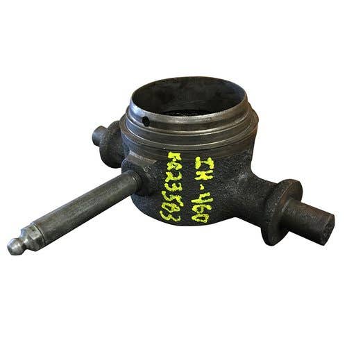 Used Clutch Release Bearing Carrier fits International 300 340 350 454 460 504 544 574 656 666 686 360501R2 fits Case IH 495 595 685 695 884 105445C1