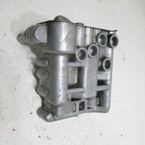435105 | Clutch Valve Housing | John Deere 4040 4040S 4230 4240 4240S 4350 4440 4455 4640 4840 8430 8450 8630 8650 8850 |  | AR102797 | R59597 | R73809