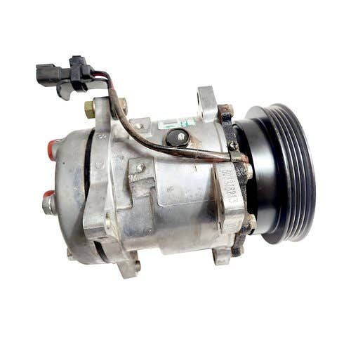 409064 | Compressor A/C | Bobcat E32 E32 E35 E35 E42 E42 E45 E45 E50 E50 E55 E55 E85 E85 S550 S570 S590 S595 S630 S650 T550 T590 T595 T630 T650 |  | 7279139 | 7363374 | 7023585