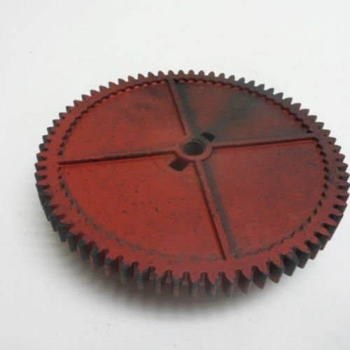 431892 | Concave Adjusting Driven Gear | Case IH 2144 2166 2188 2344 2366 2377 2388 2577 2588 7088 |  | 135410A2