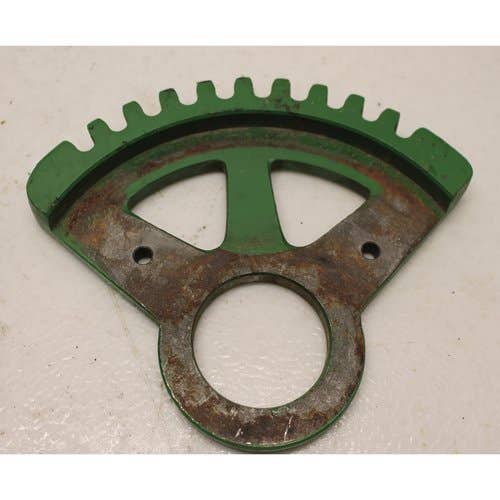 434693 | Concave Adjustment Gear | John Deere S650 S660 S670 S670HM S680 S680HM S690 S690HM S760 S770 S780 S790 9660 STS 9670 STS 9760 STS 9770 STS 9860 STS 9870 STS |  | H223940